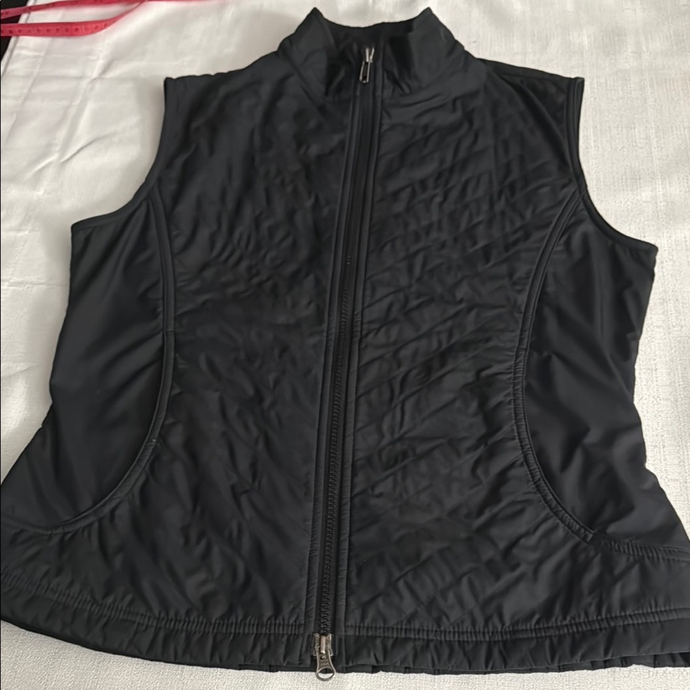 Black Women's Sleeveless Sweater Vest